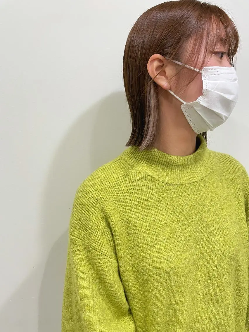 ショート カラー インナーカラー ボブ 外ハネヘア メンズ特化 パーマ/オザワのヘアスタイル
