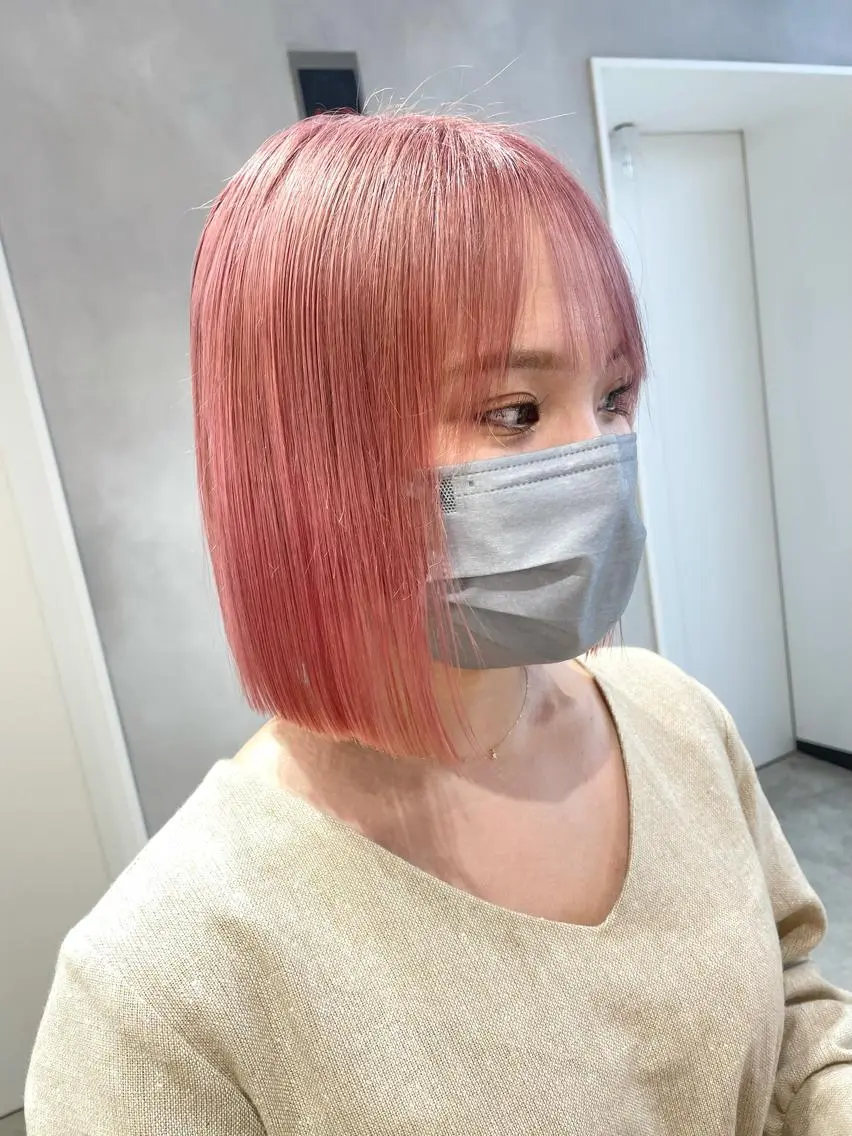 ショート カラー ハイトーン×レイヤー ／遠藤将太のヘアスタイル
