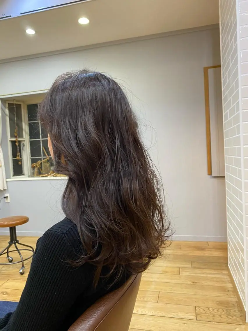 ロング カラー 透明感カラー パープルカラー ショート& パーマ　坂本のヘアスタイル