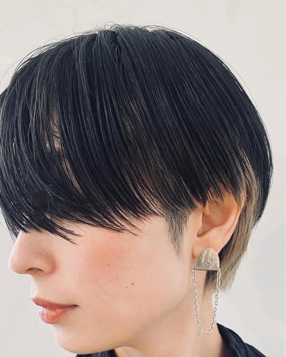 ショート カット ヘアカラー 坂口 拓魅のヘアスタイル