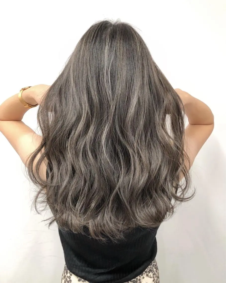 ロング カラー ハイライトカラー ハイライト ✨カラー指名 No.1✨keitaのヘアスタイル