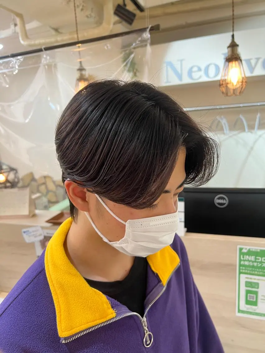 ミディアム パーマ メンズ ミディアムパーマ センターパート メンズパーマ ニュアンスパーマ カット パーマ メンズカットパーマ ✂️ JOYAのヘアスタイル