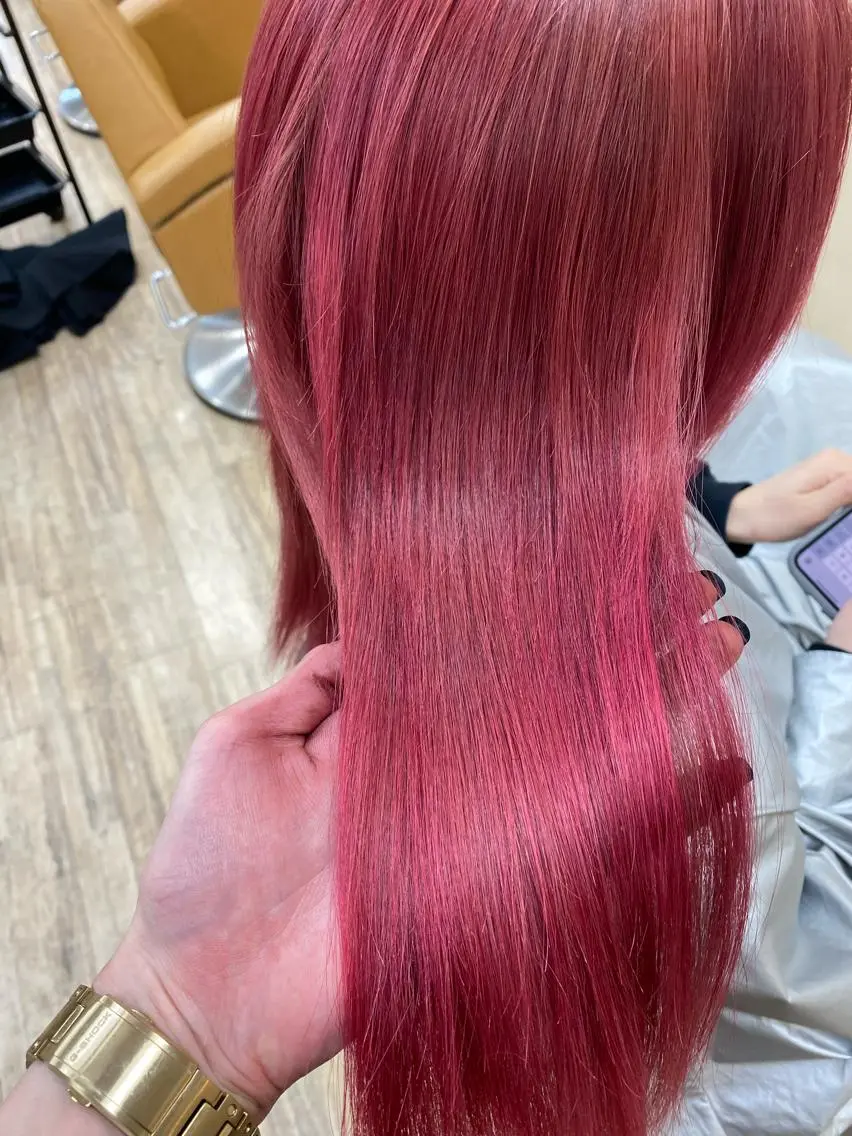 カラー SALOWIN栄 高須大貴のヘアスタイル