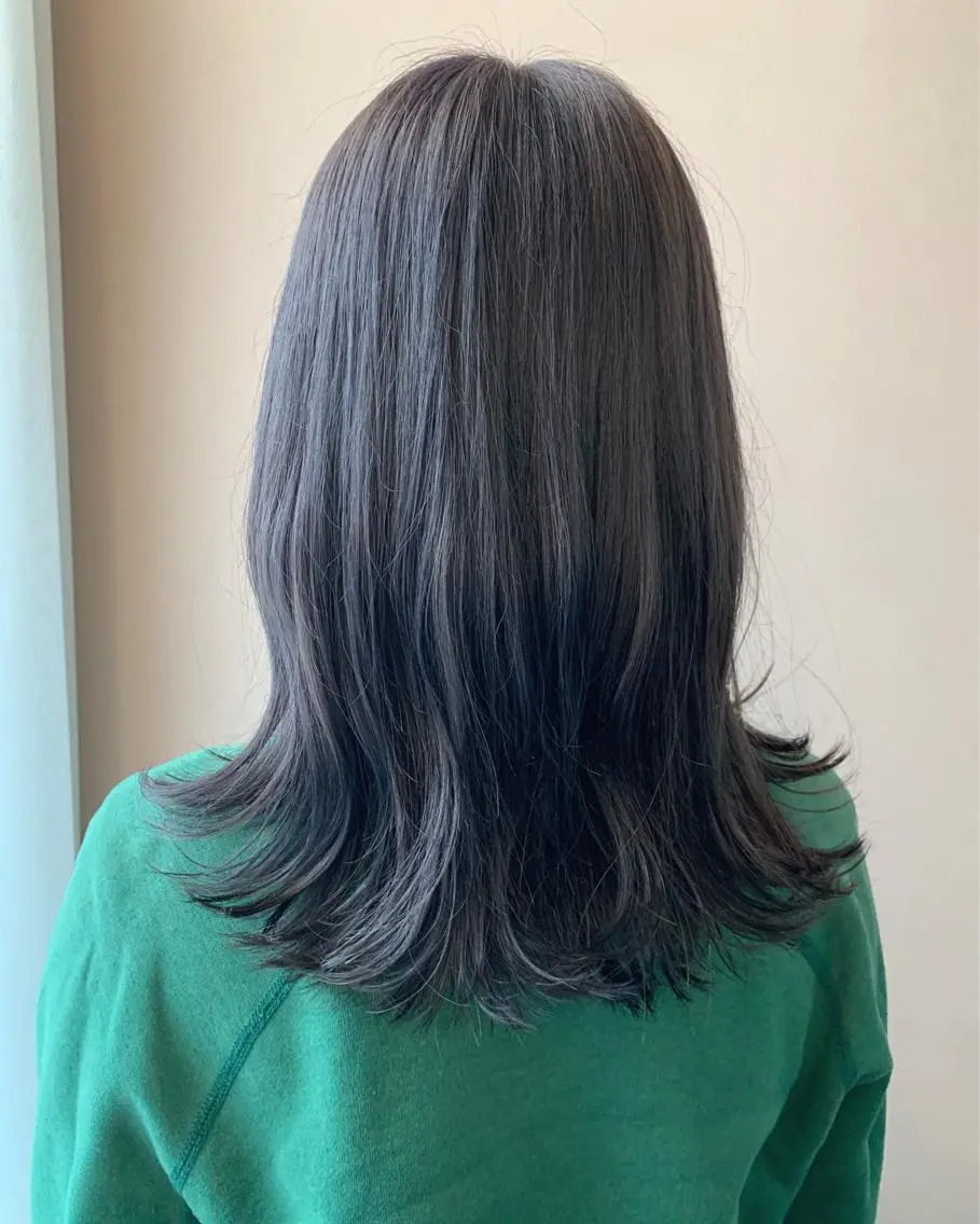 ロング カラー ブリーチ ラベンダーカラー ラベンダーグレー カット ヘアカラー トリートメント hubhair レイヤー/透明感のヘアスタイル