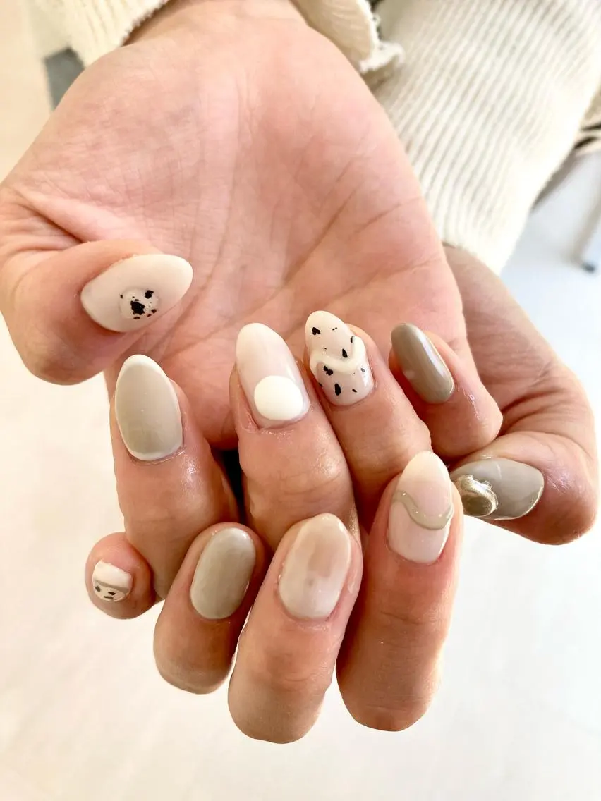 ネイル ニュアンスネイル ハンドネイル uinail mariのネイルデザイン