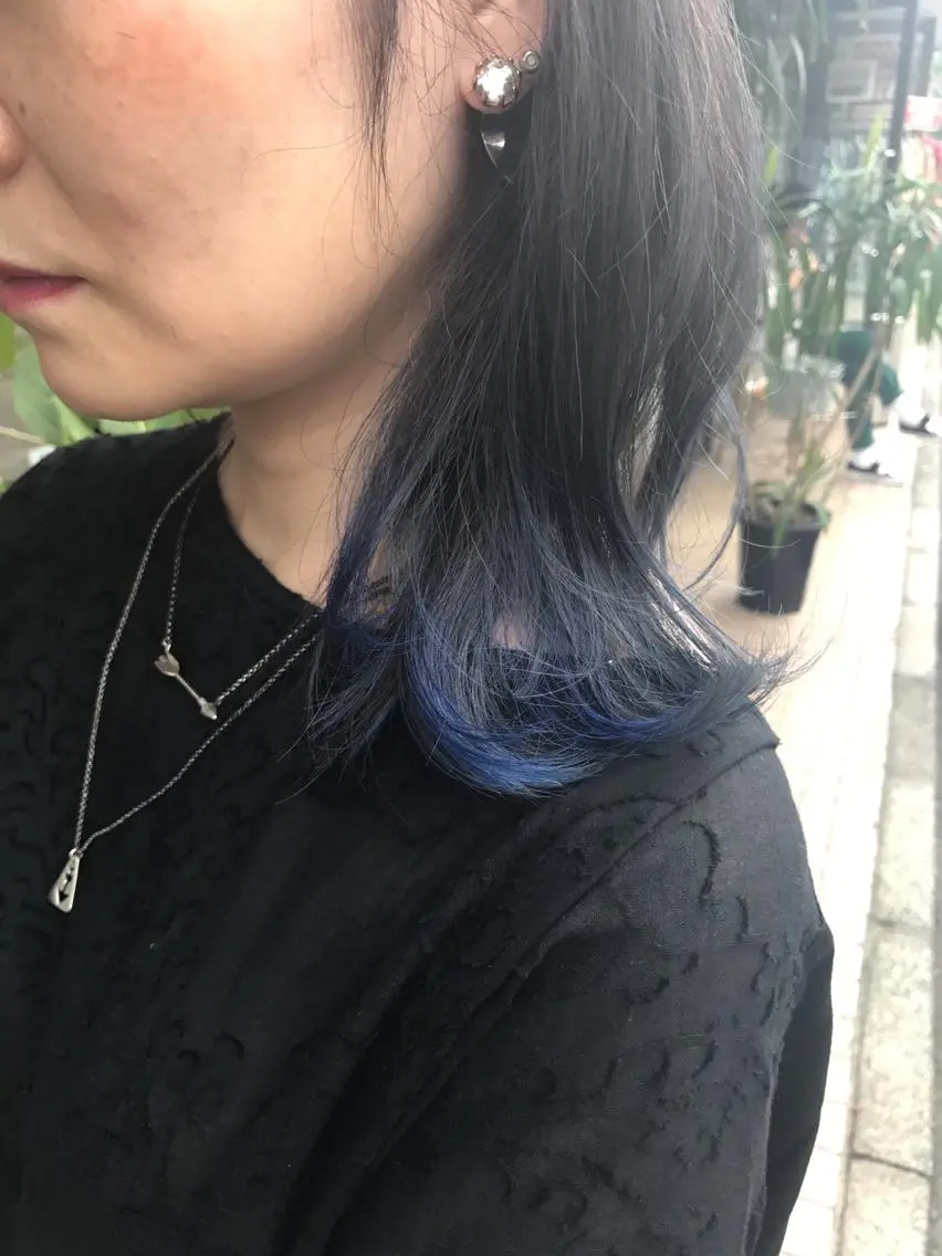 ミディアム カラー アクアカラー ブルーカラー グレージュ イルミナカラー インナーカラー カット パーマ トリートメント 骨格診断🍃ショート /ショートボブ✨岡元のヘアスタイル