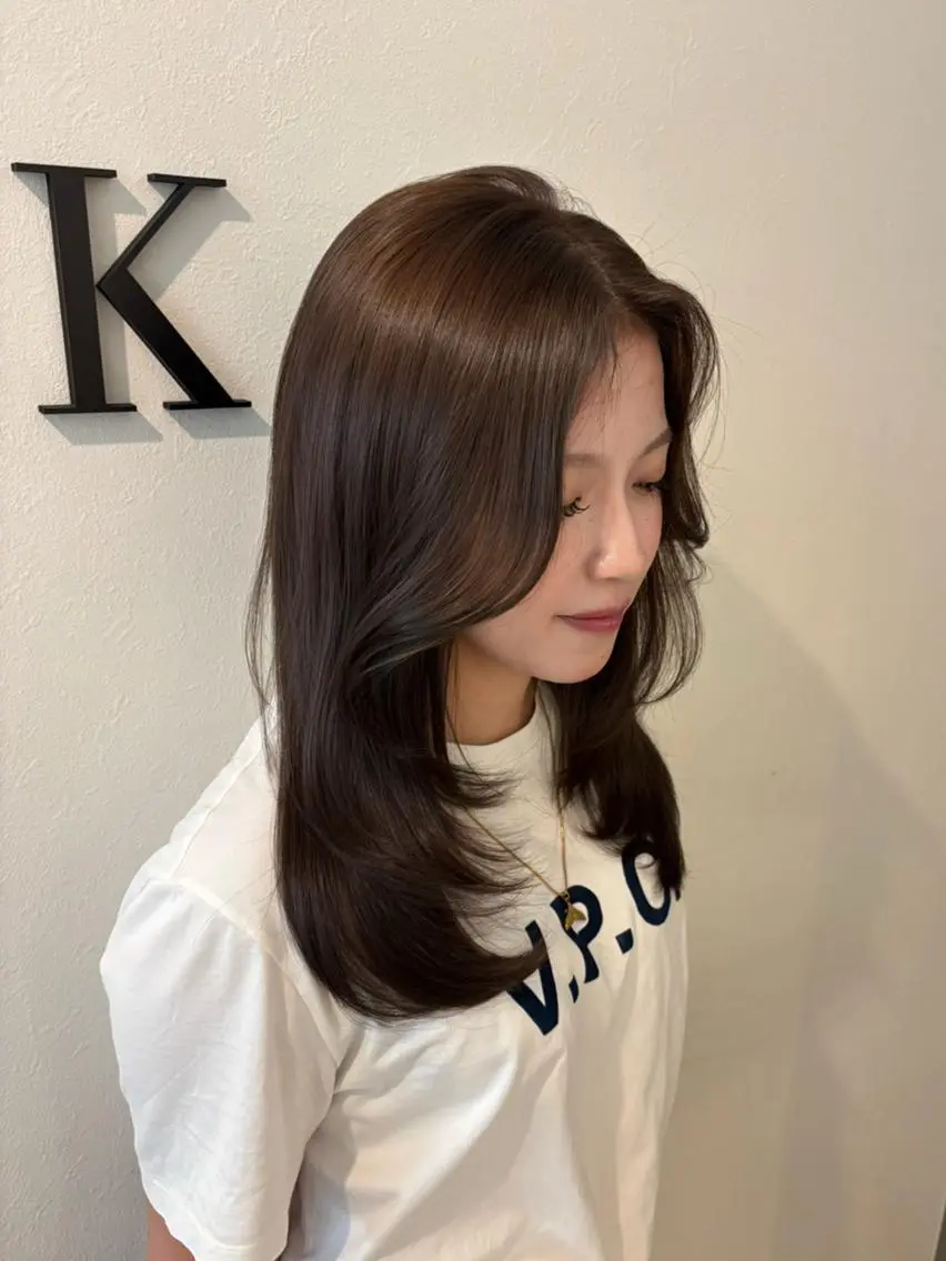 セミロング カラー ブリーチ ブラウンカラー 透明感カラー ダブルカラー ブリーチなしカラー FOCUS JAPAN/京都烏丸のヘアスタイル