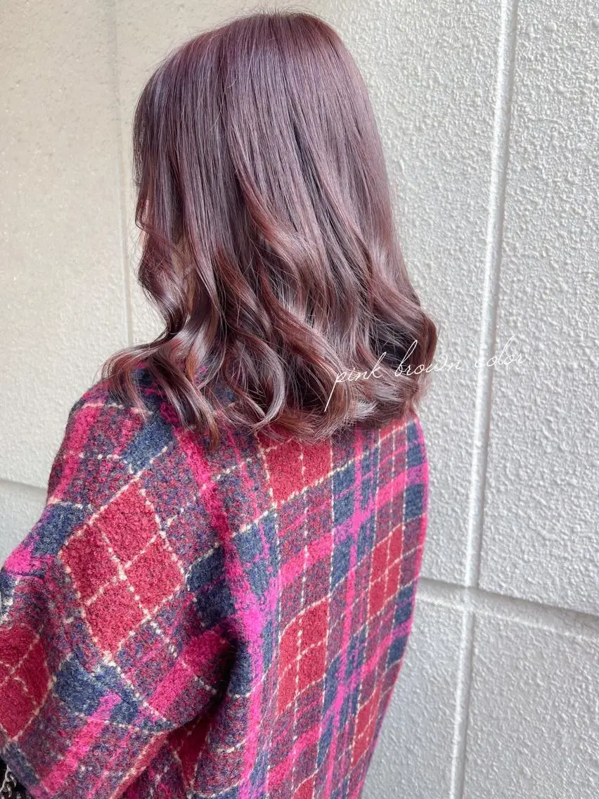 ミディアム カラー ブリーチ ブラウンカラー ブリーチなしカラー ピンクカラー ピンクブラウン カラーパティシエ facce🌼ikoのヘアスタイル