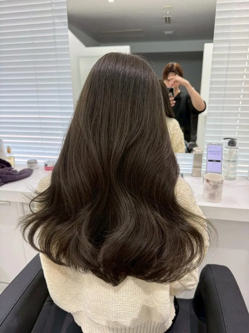 カラー カット ヘアカラー ヘッドスパ ヘアセット 夏のトレンドベージュ 🤎渋谷DANCEのヘアスタイル