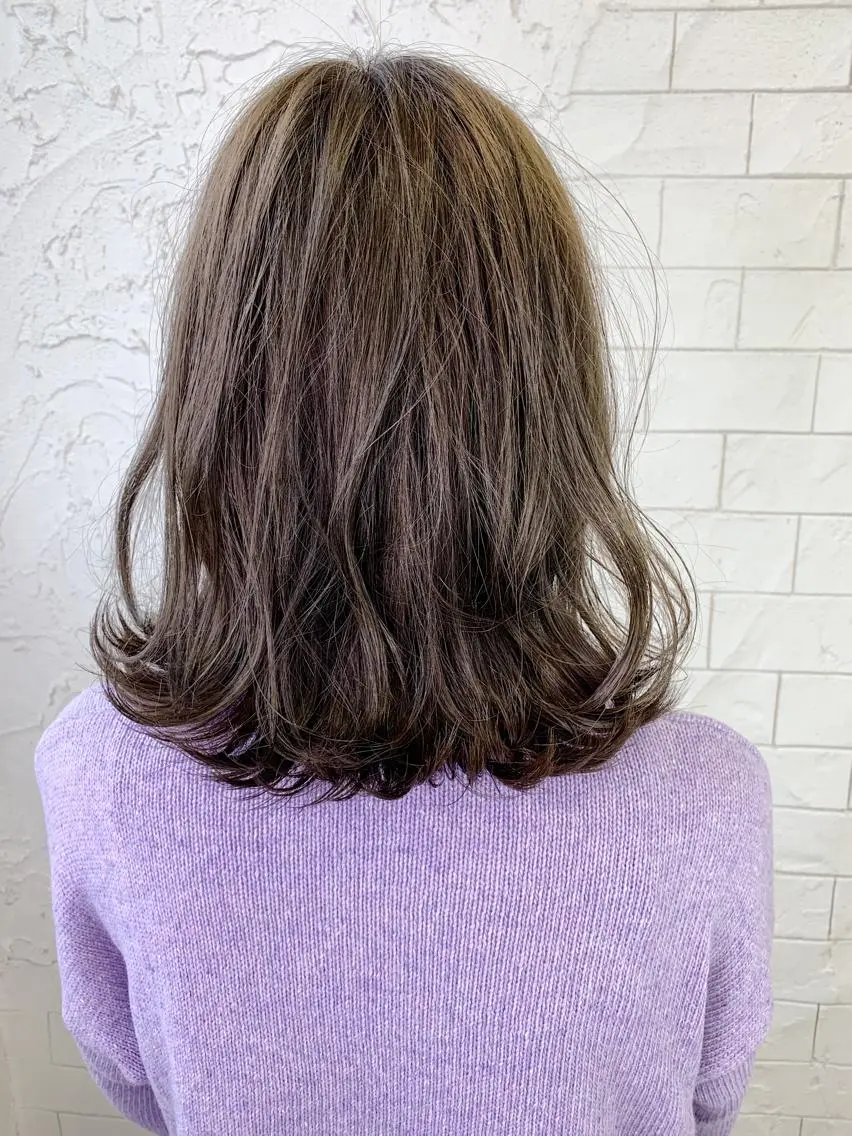 ミディアム カラー 関谷 つばさのヘアスタイル