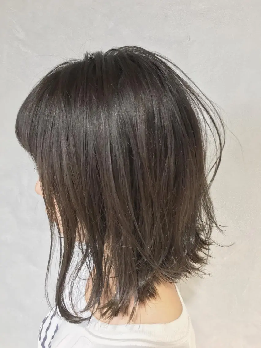 ショート カラー グレージュ ハイライトカラー ハイライト 岡邉 隆太のヘアスタイル