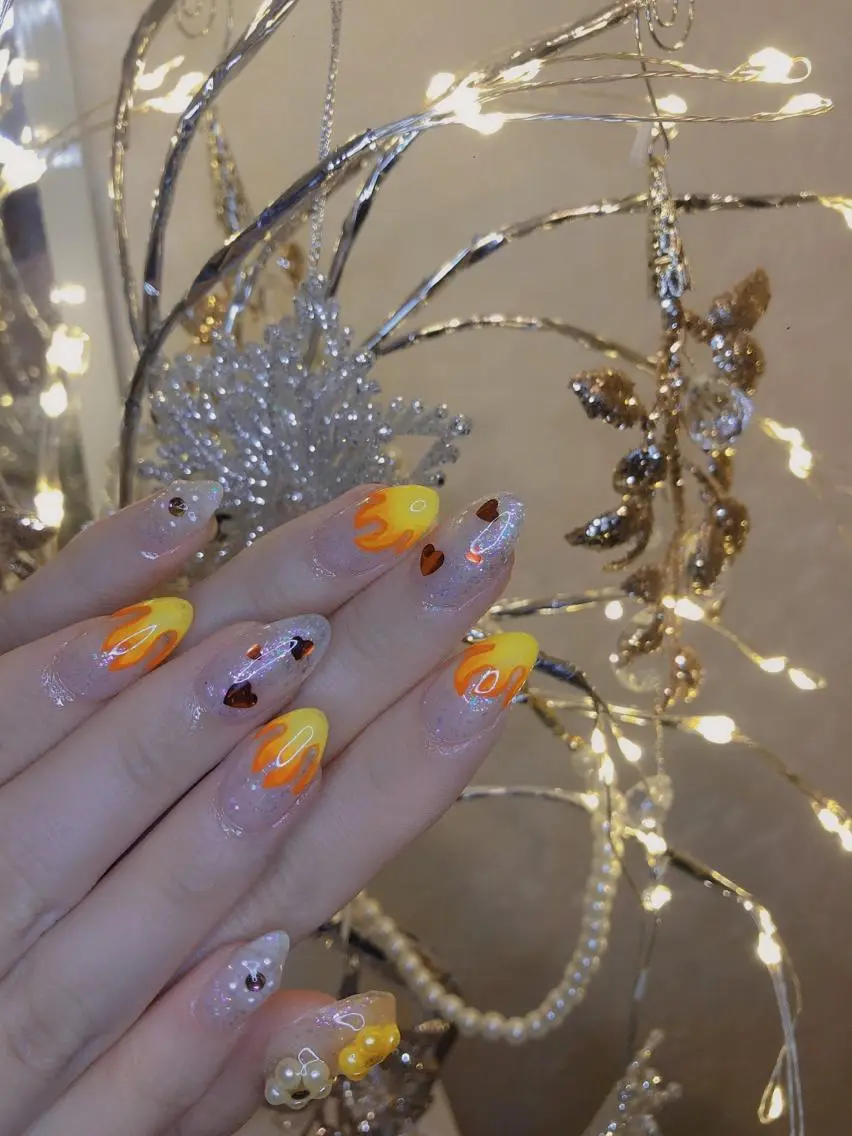 ロング ネイル ハンドネイル 長さ出し専門 nynaのネイルデザイン
