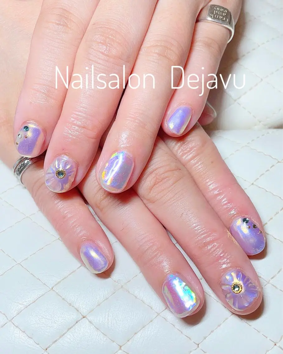 ネイル アートネイル オーロラネイル 氷ネイル・うるうるネイル ワンカラーネイル ストーンネイル Nail salon Dejavu 🌿のネイルデザイン