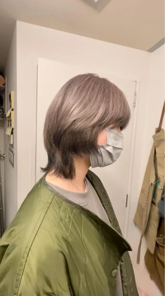 ミディアム 前田 菜奈子のヘアスタイル