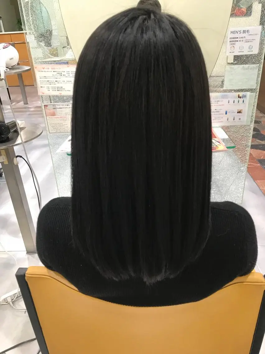 ミディアム 三田 豪のヘアスタイル