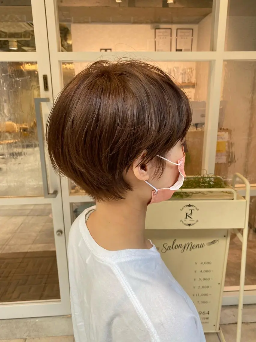 ショート カット ヘアカラー トリートメント 三好 智のヘアスタイル