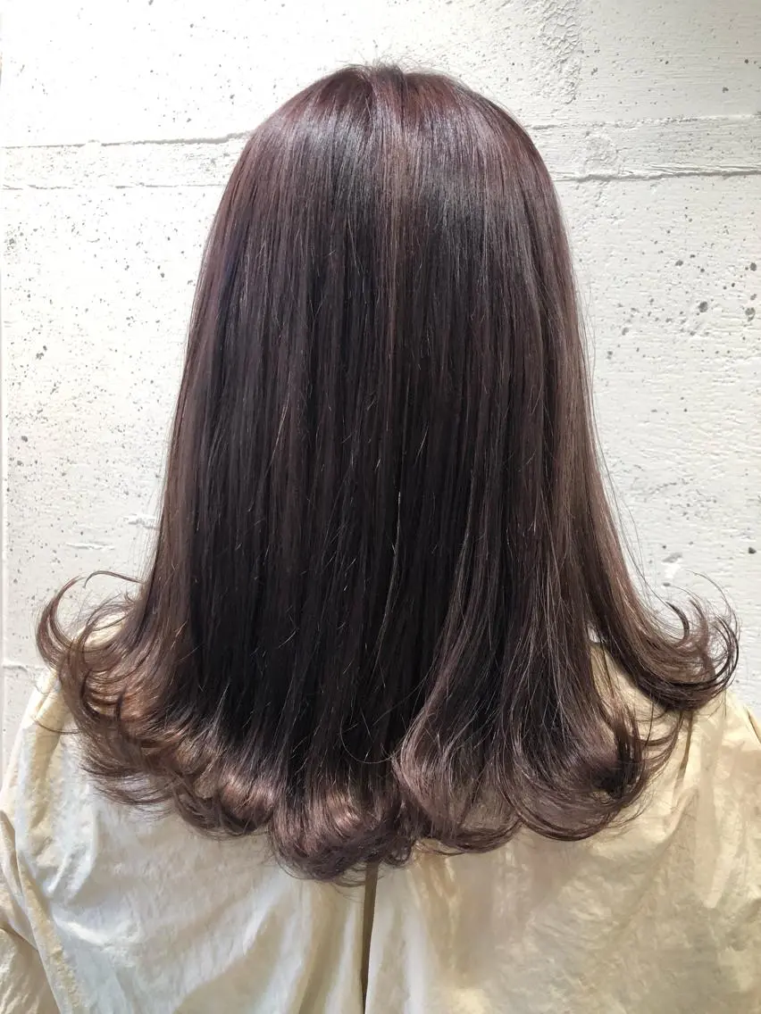 セミロング カット ヘアカラー トリートメント 松本 夏海のヘアスタイル