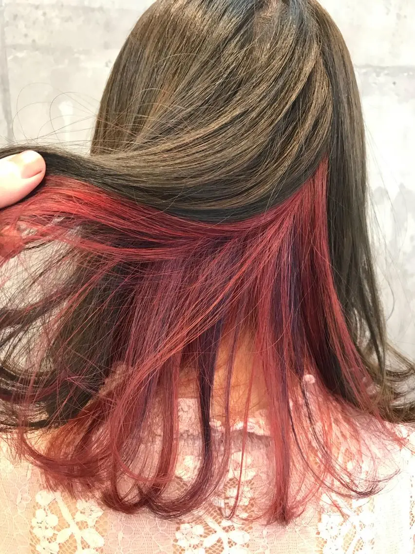 ミディアム カラー ピンクカラー ユニコーンカラー カット 縮毛矯正 フジノ マホのヘアスタイル