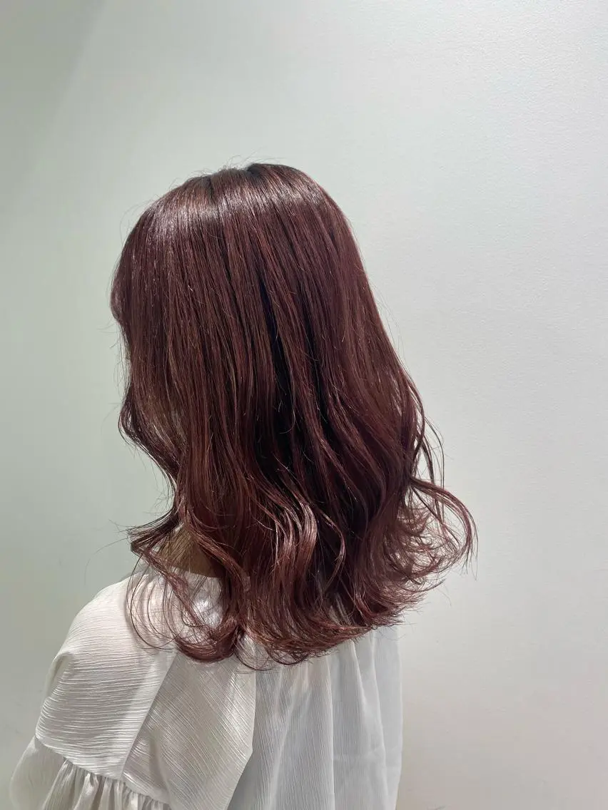 セミロング カラー ヘアアレンジ ヘアカラー トリートメント mai🍑暖色カラー /レイヤー💖のヘアスタイル