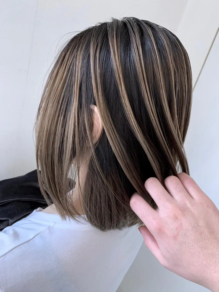 ミディアム 穐田 司樹のヘアスタイル