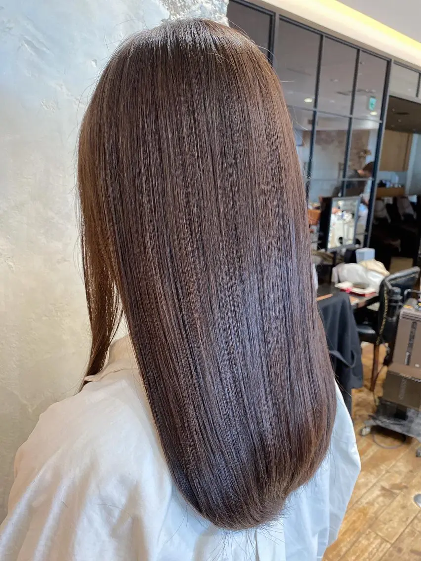セミロング 縮毛矯正 新宿　ショート・ボブ カットモデル募集のヘアスタイル