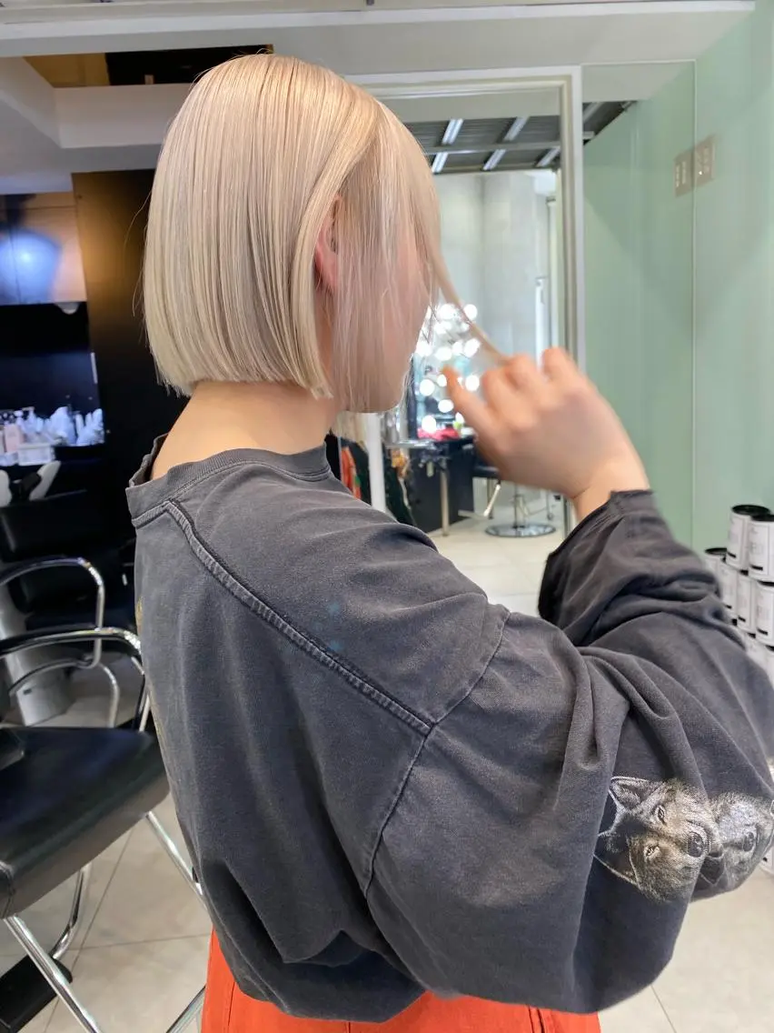 ショート カラー ヘアアレンジ SHACHU ayamiのヘアスタイル
