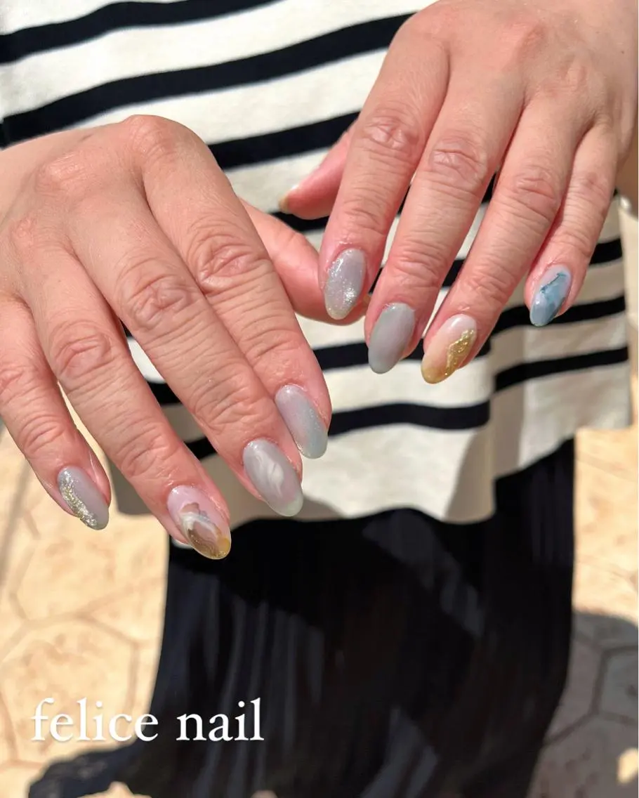 ネイル マグネットネイル ニュアンスネイル 夏ネイル felice nailのネイルデザイン