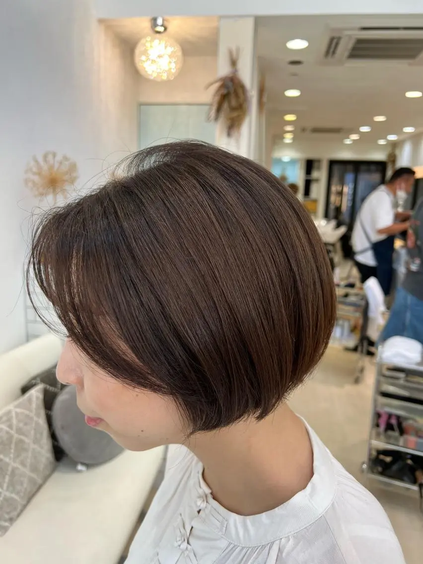 ショート カラー カット 河原町/艶髪/西田 晴香のヘアスタイル