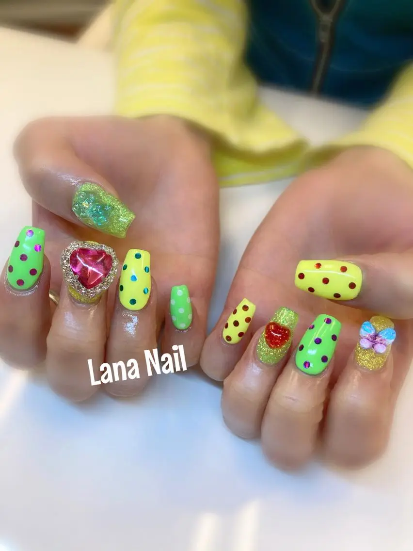 ネイル スカルプネイル Lana Nailのネイルデザイン