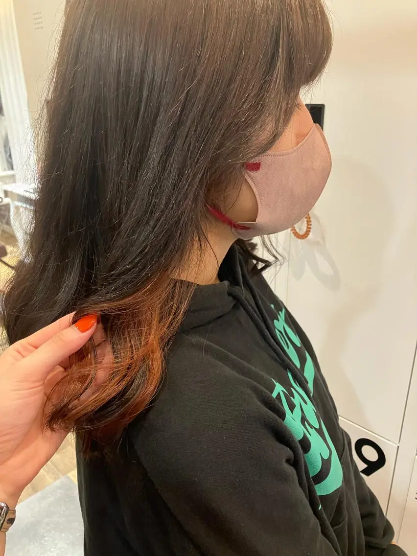 カラー イヤリングカラー エクステ mai /attraのヘアスタイル