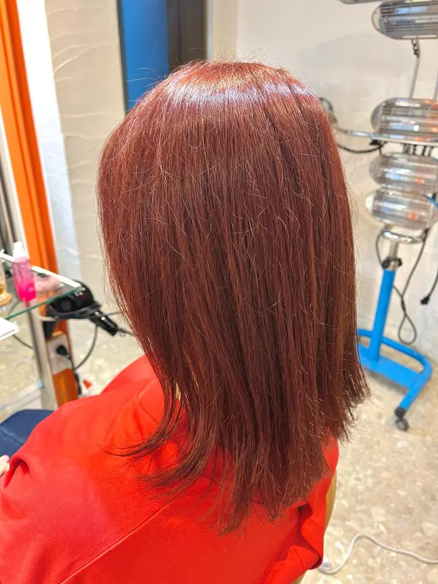 ミディアム カラー ヘアカラー トリートメント うしだ かおるのヘアスタイル