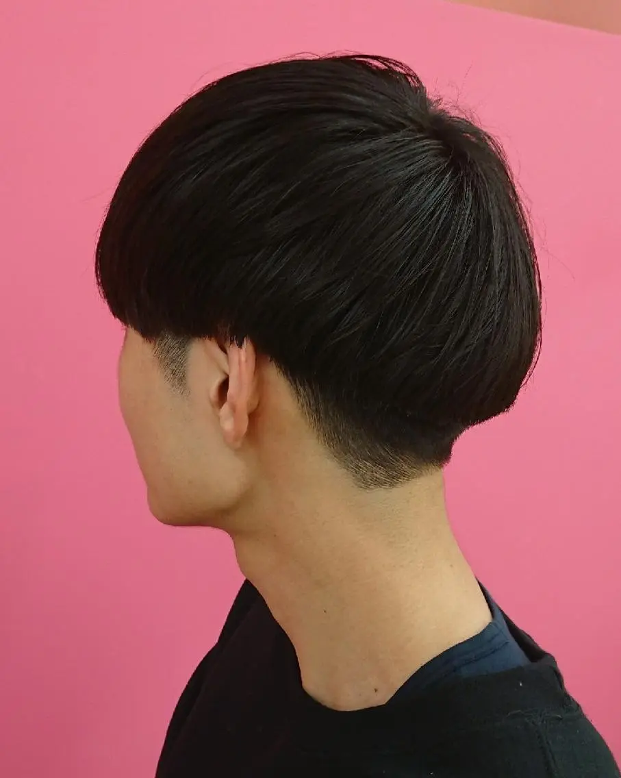 メンズ マッシュ 艶髪サラサラカラー 🌈前原健吾のヘアスタイル