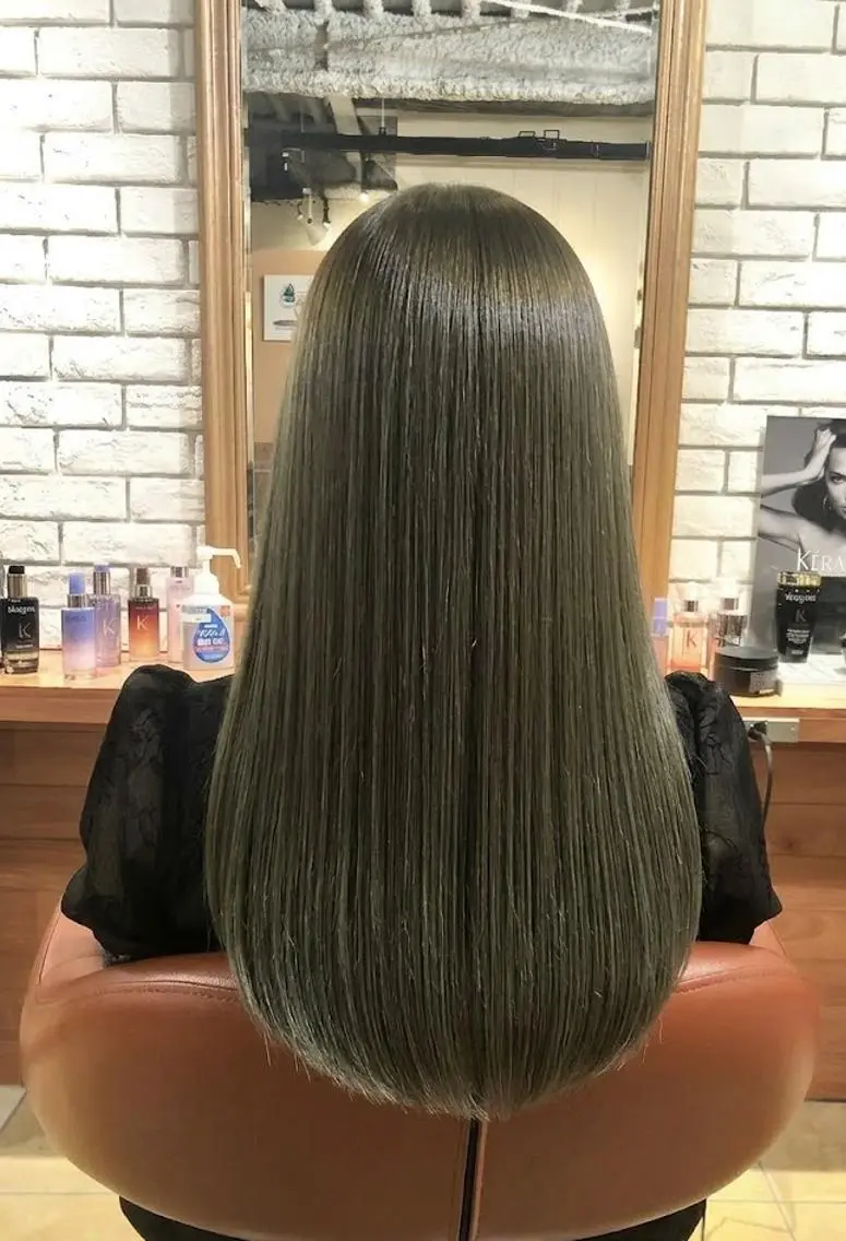 ロング 髪質改善 ロング カット ヘアカラー トリートメント ヘッドスパ flencia 丸 和博|カットのヘアスタイル