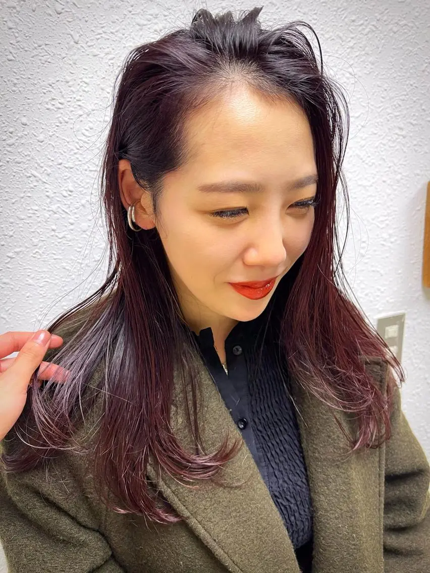 セミロング カラー レッドカラー トリートメント 狩野 孝太郎のヘアスタイル