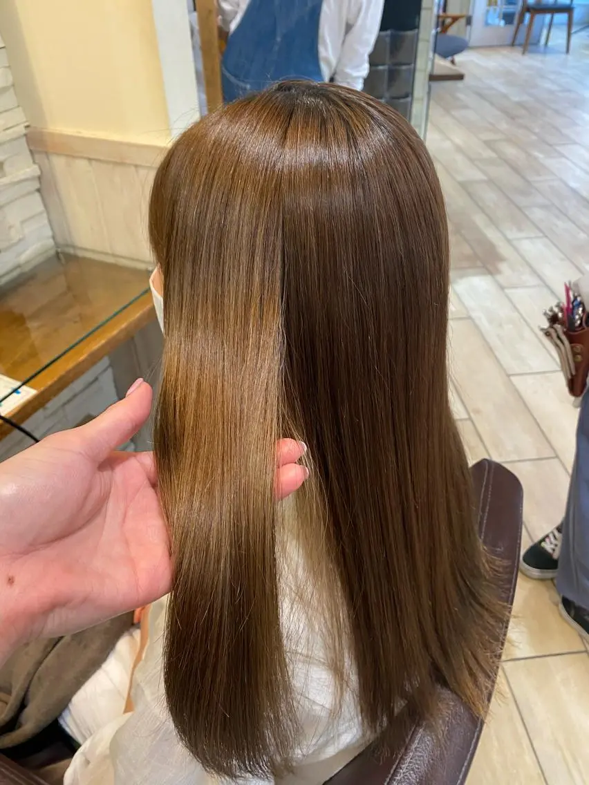 ロング トリートメント layer cut 前田ヒロコのヘアスタイル