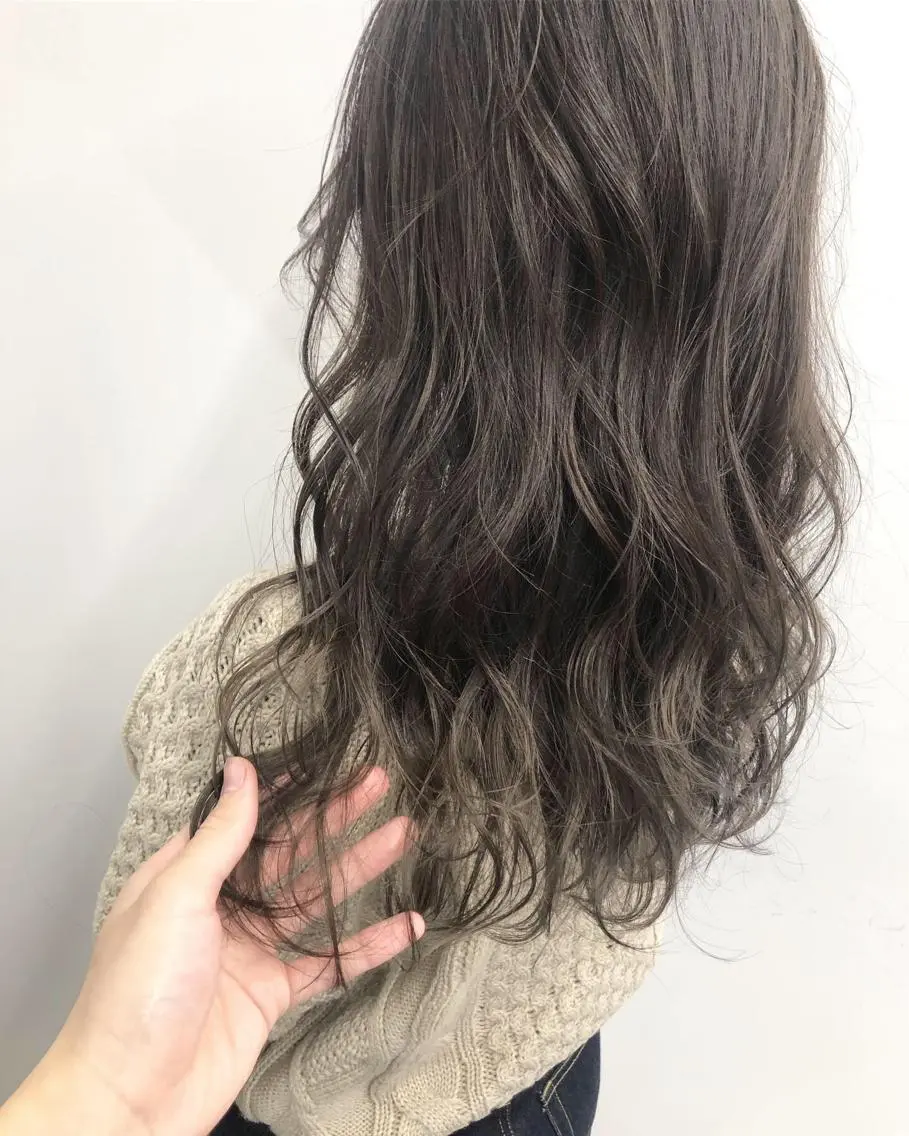 ロング カラー パーマ ヘアアレンジ 【公式】amble luxe池袋東口🩷のヘアスタイル