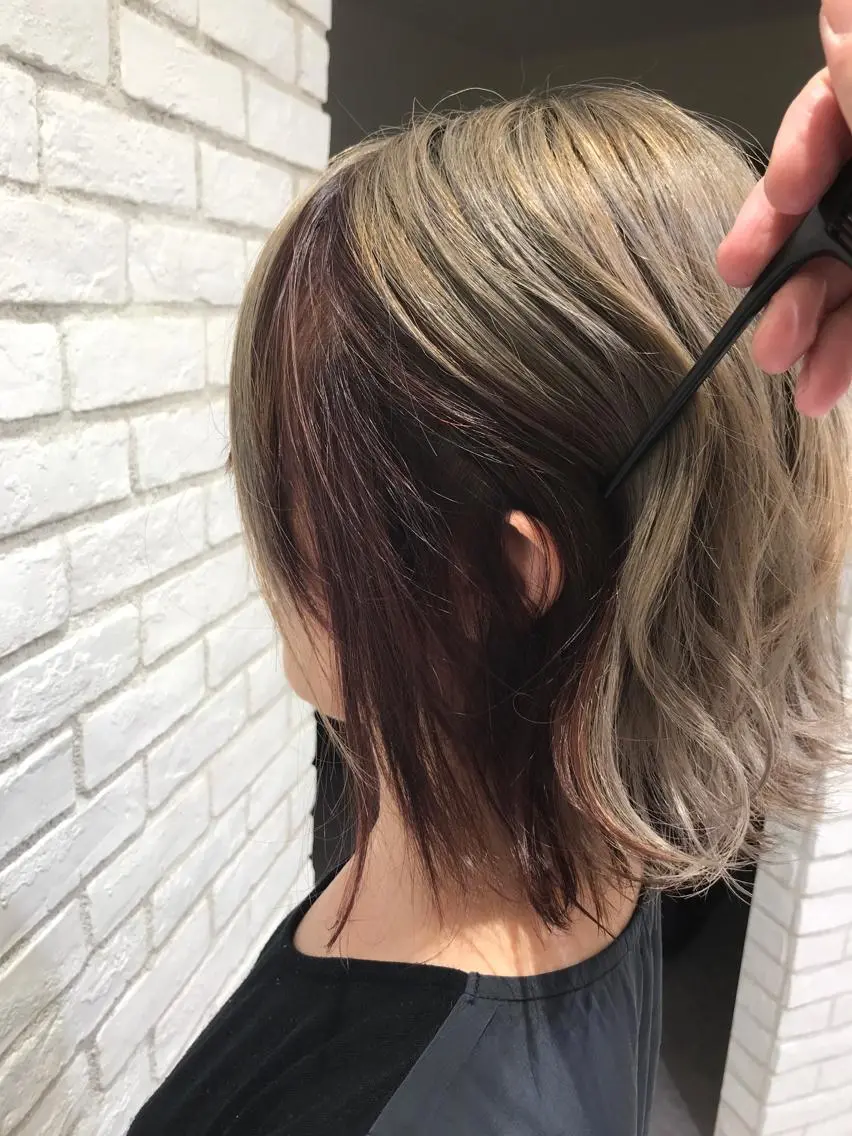 ショート カラー ベージュカラー パープルカラー シルバー シルバーベージュ Ash 戸田公園店のヘアスタイル