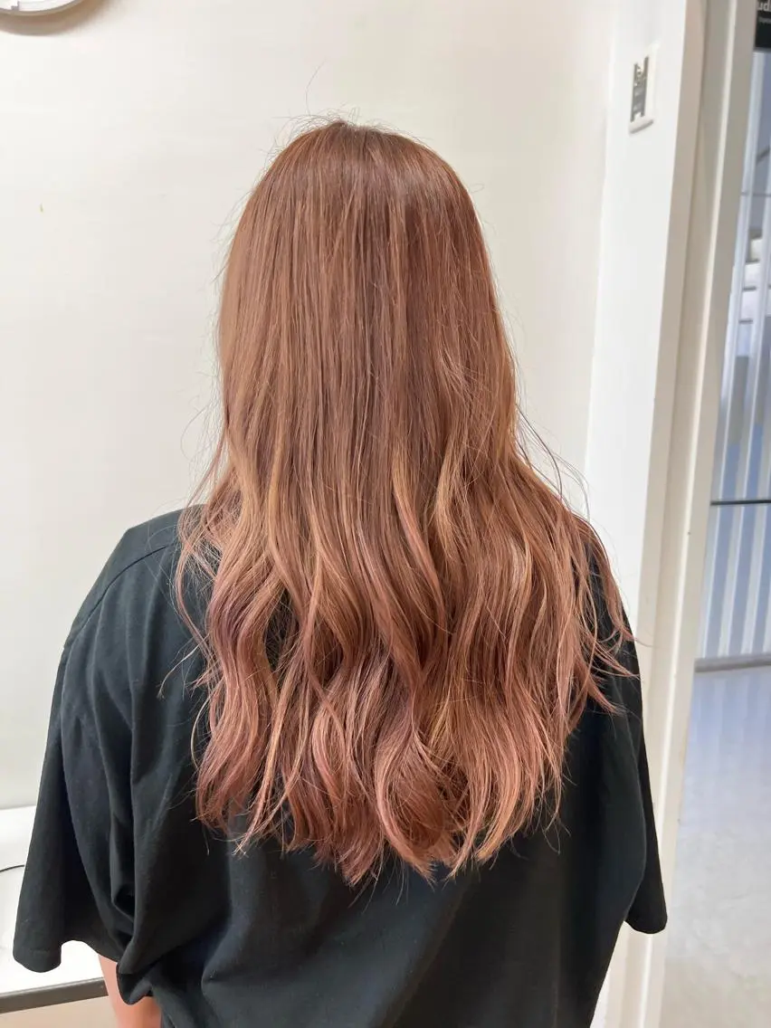 セミロング カラー カット ヘアカラー トリートメント 松坂 真衣のヘアスタイル