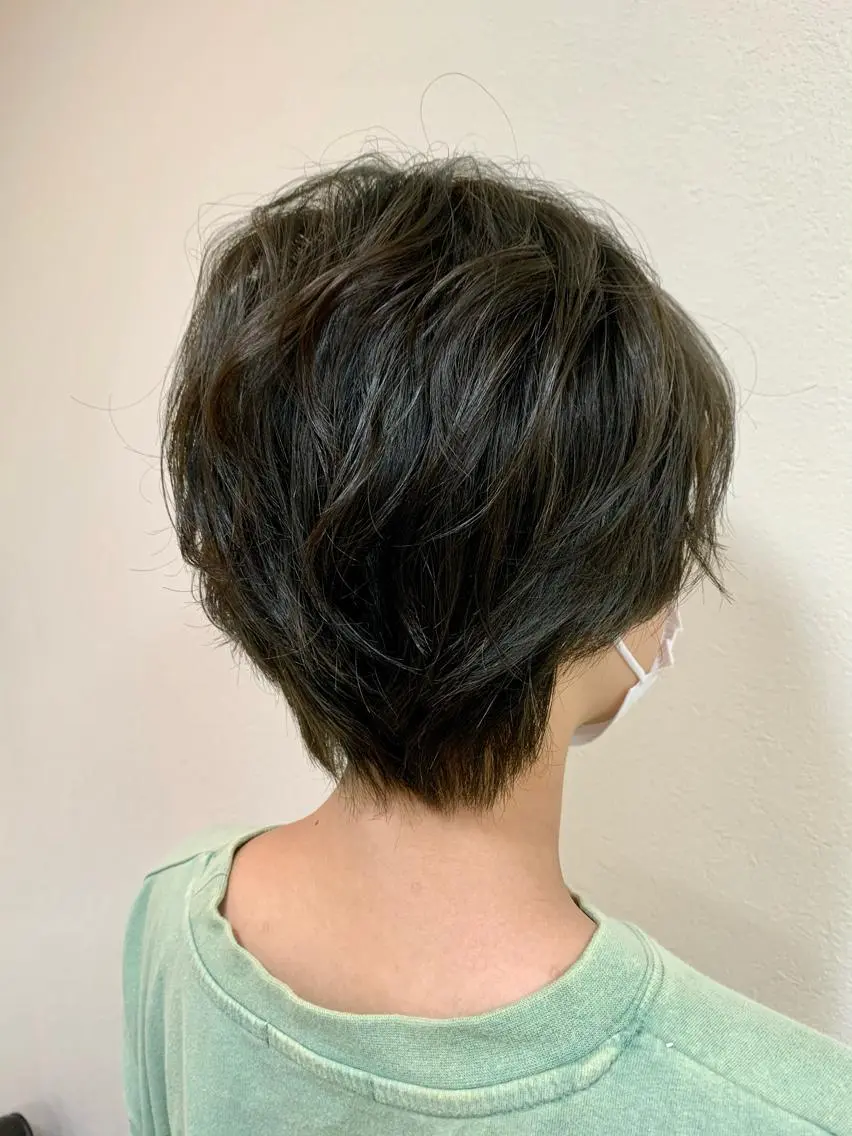 ショート カラー ヘアカラー トリートメント 菅沢 奈生のヘアスタイル