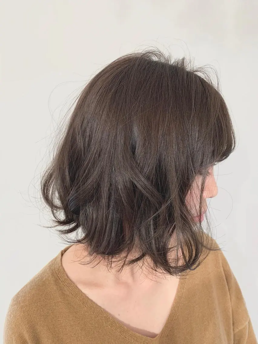 ミディアム カラー パーマ ヘアアレンジ グレージュ ボブ 加藤 綾華のヘアスタイル