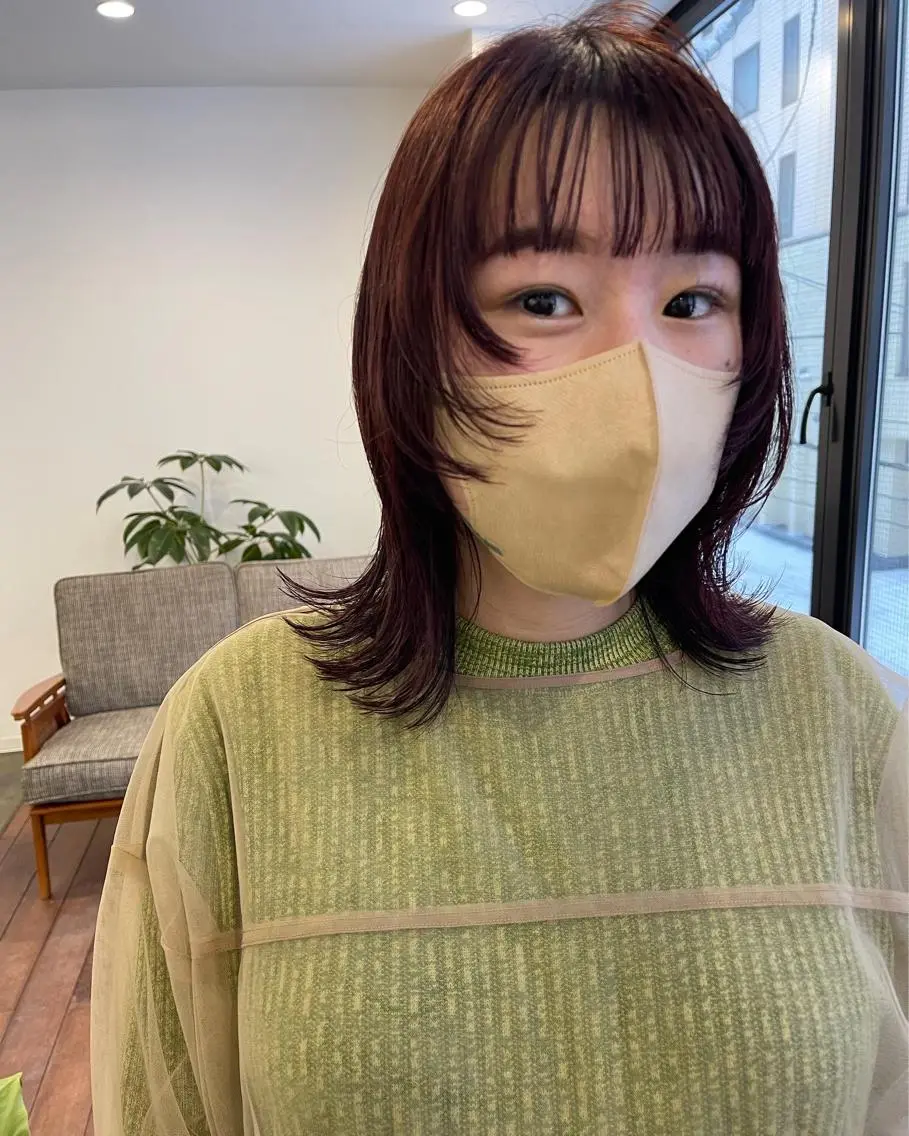 ミディアム カラー カット ヘアカラー トリートメント 💓パーマ，💗 レイヤーカットのヘアスタイル