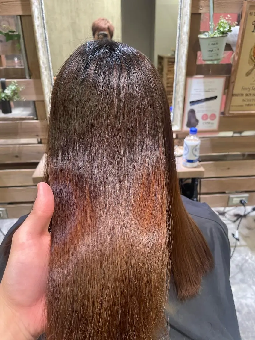 ミディアム パーマ 酸性ストレート ストレートパーマ カット 縮毛矯正 トリートメント 川崎 龍馬のヘアスタイル