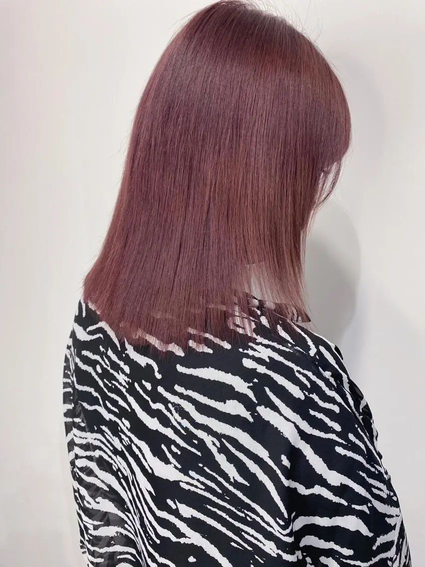 ミディアム カラー ヘアアレンジ カット ヘアカラー トリートメント ハイトーンカラー 🩷NANAのヘアスタイル