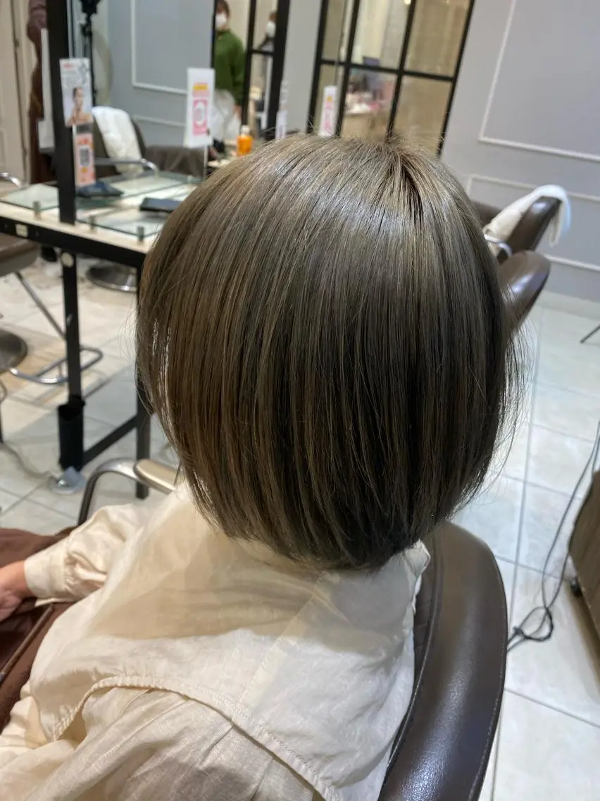 ショート 美髪矯正透明感カラー 江川　和輝のヘアスタイル