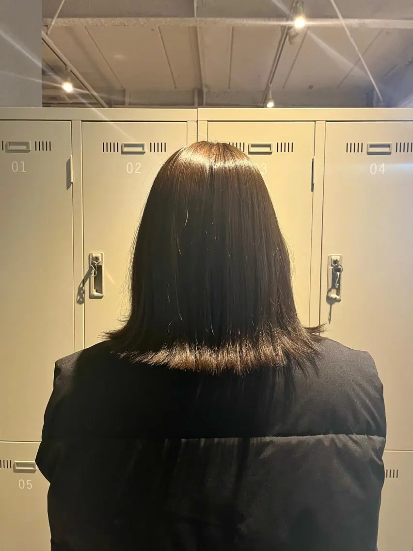 ミディアム カラー KOYUKI [大阪美容室]のヘアスタイル