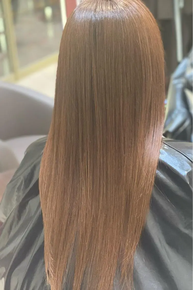 ロング カット ヘアカラー トリートメント ili 梅田のヘアスタイル