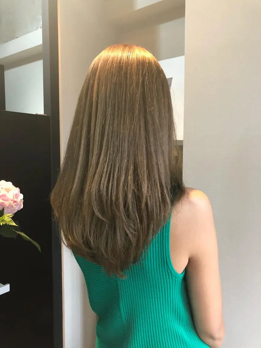 ロング カラー アッシュ バレイヤージュ ベージュカラー ブルーカラー ブルージュ ハイライト/髪質改善 ans/黒木 和大のヘアスタイル