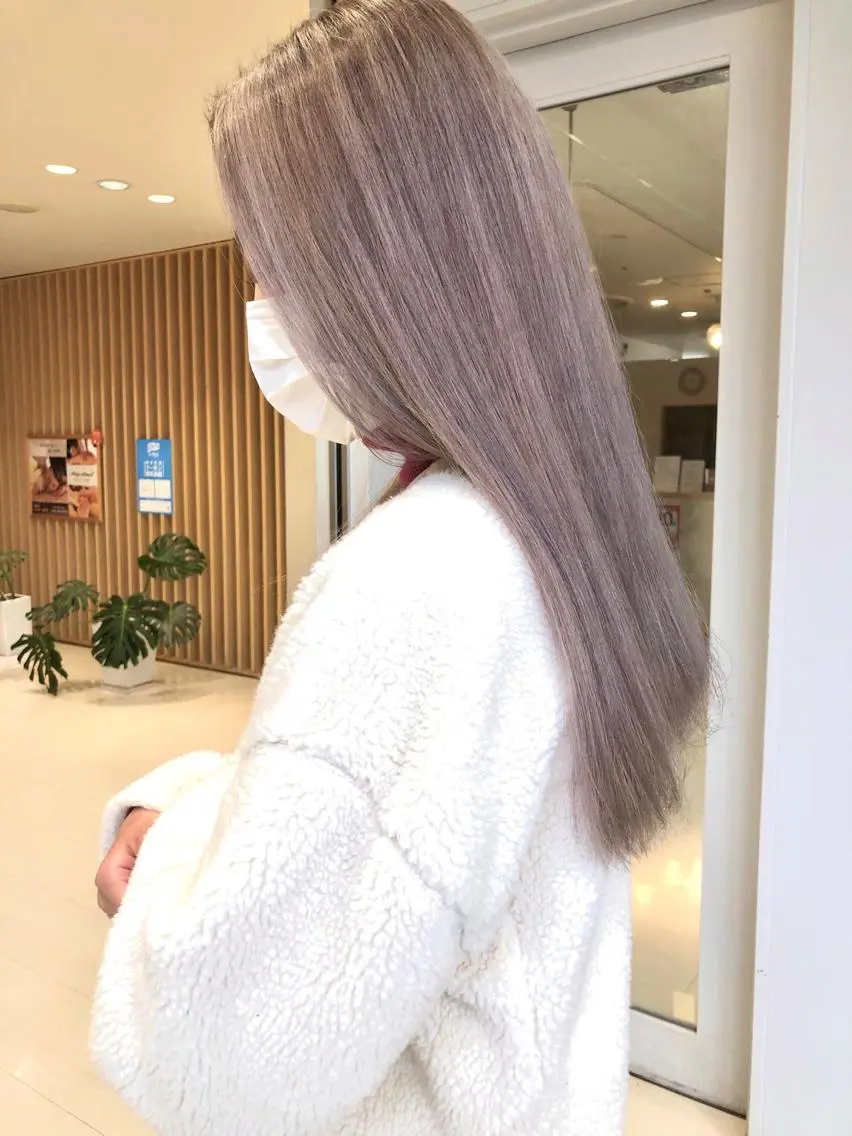 ロング カラー タナカ タクヤのヘアスタイル
