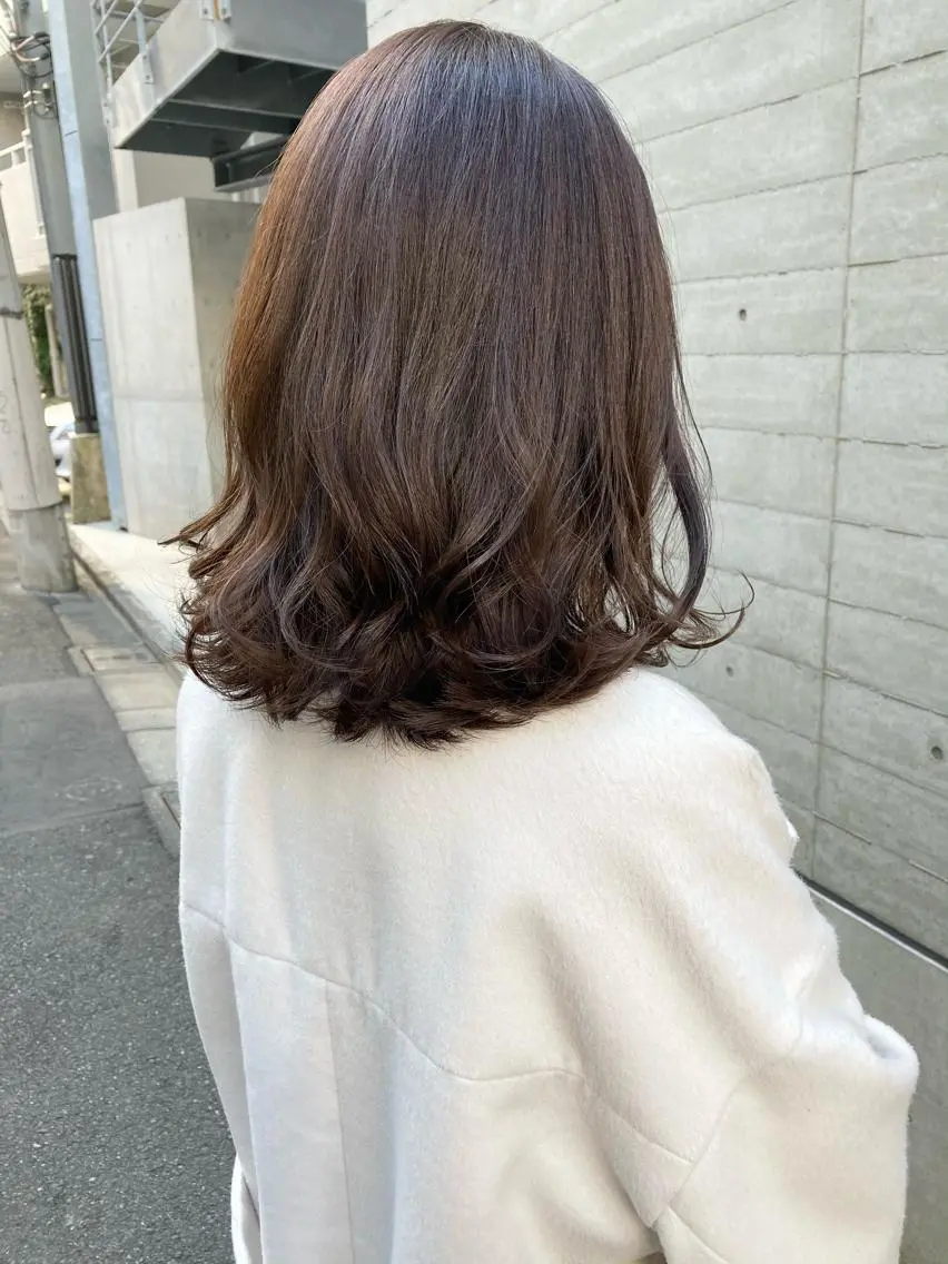 ミディアム カット ヘアカラー トリートメント ✨色持ちの良い艶 カラー✨蟹江真世のヘアスタイル