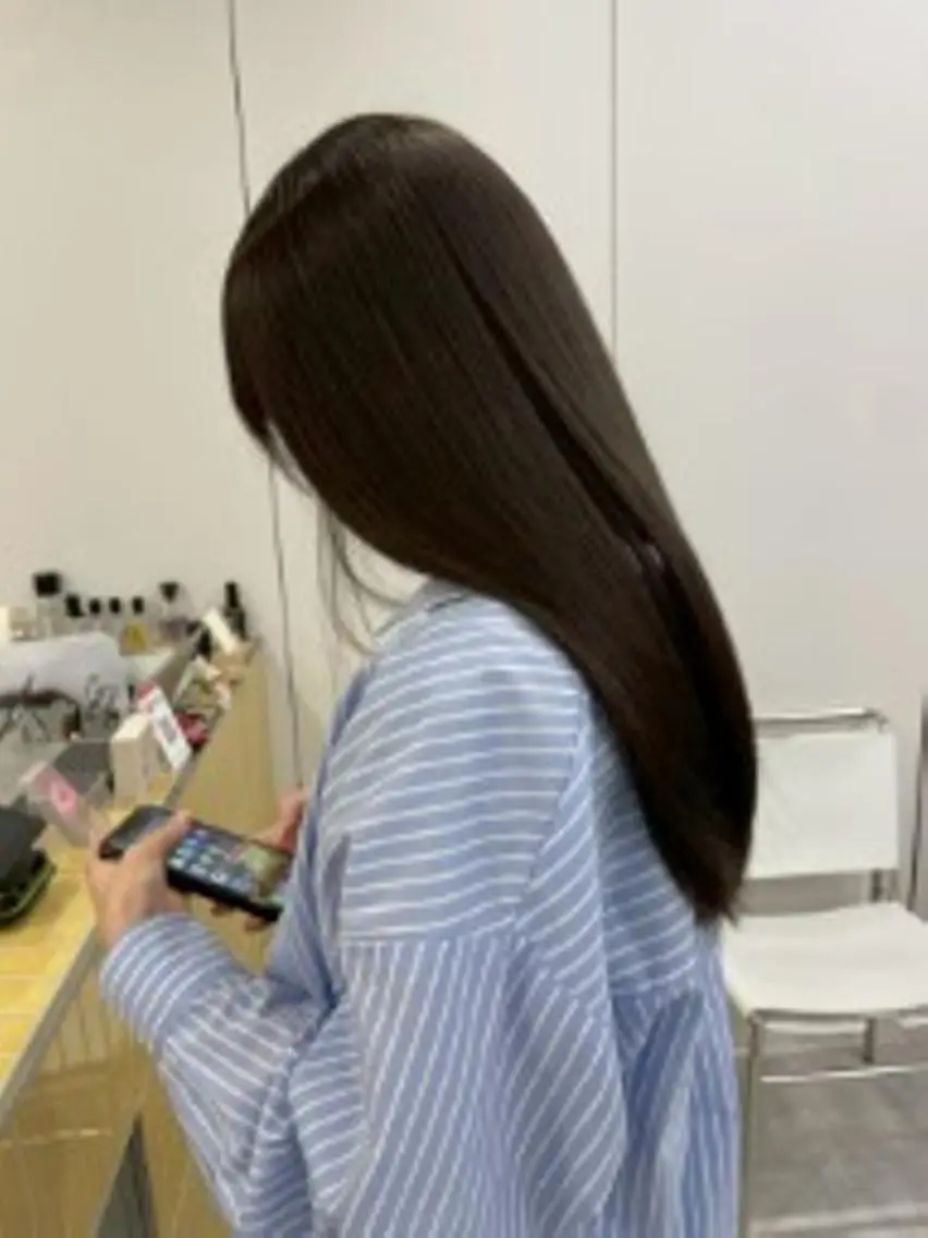 ミディアム カラー アディクシーカラー アッシュ バレイヤージュ ミストバング ブリーチ ヘアカラー トリートメント 初めでも安心🌟 newi町田✂のヘアスタイル